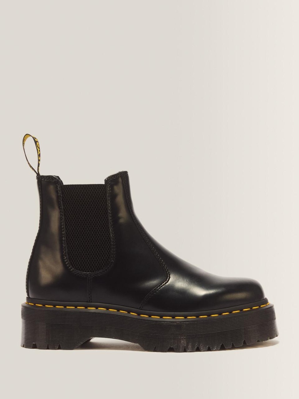 Dr. Martens 2976 Chelsea Black Platform Boot